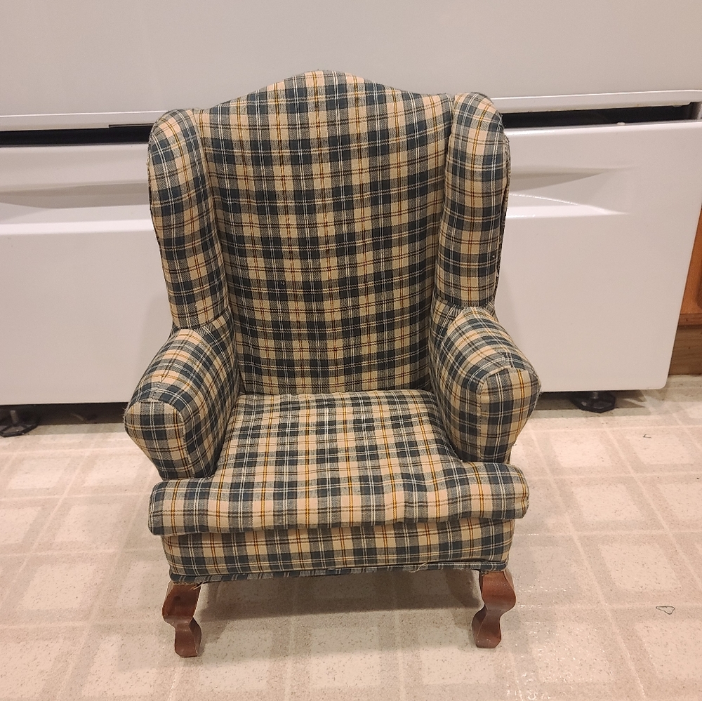 The Tender Art Collection Wingback Chair Green Tan Plaid Fits 18in Doll